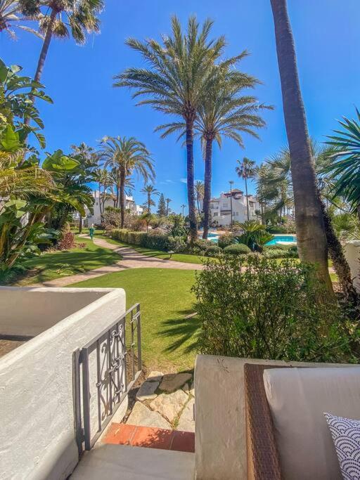 Alcazaba Beach Apartment Estepona Buitenkant foto