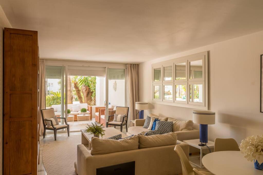 Alcazaba Beach Apartment Estepona Buitenkant foto